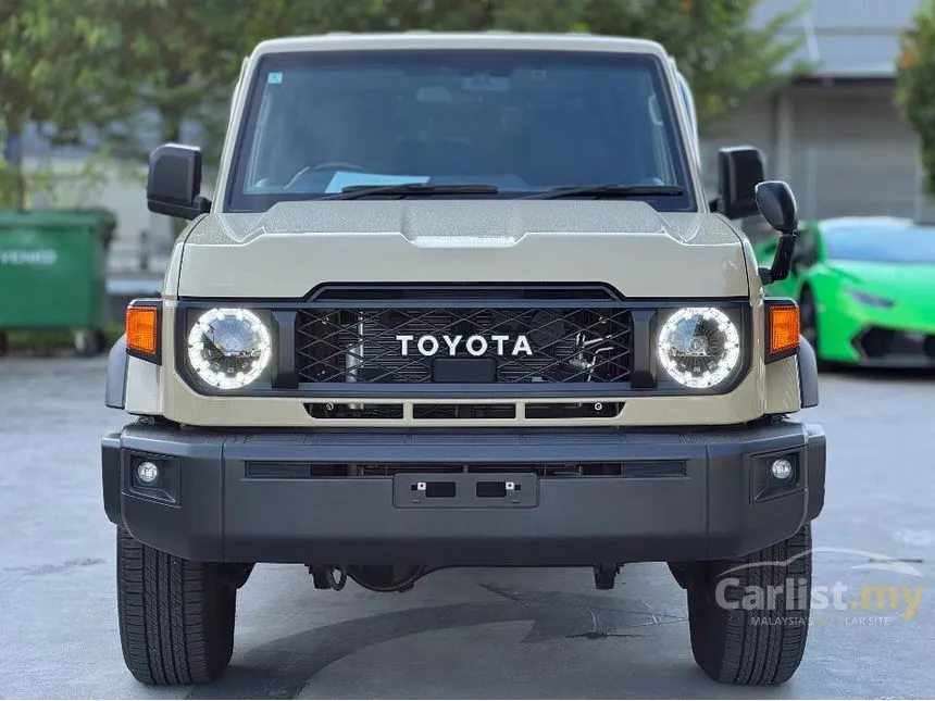 2024 Toyota Land Cruiser 70 Series Ax SUV