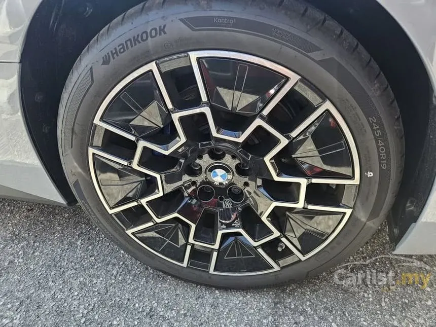 2025 BMW i4 eDrive35 Coupe