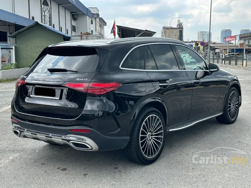 2023 Mercedes-Benz GLC300 4MATIC AMG Line SUV