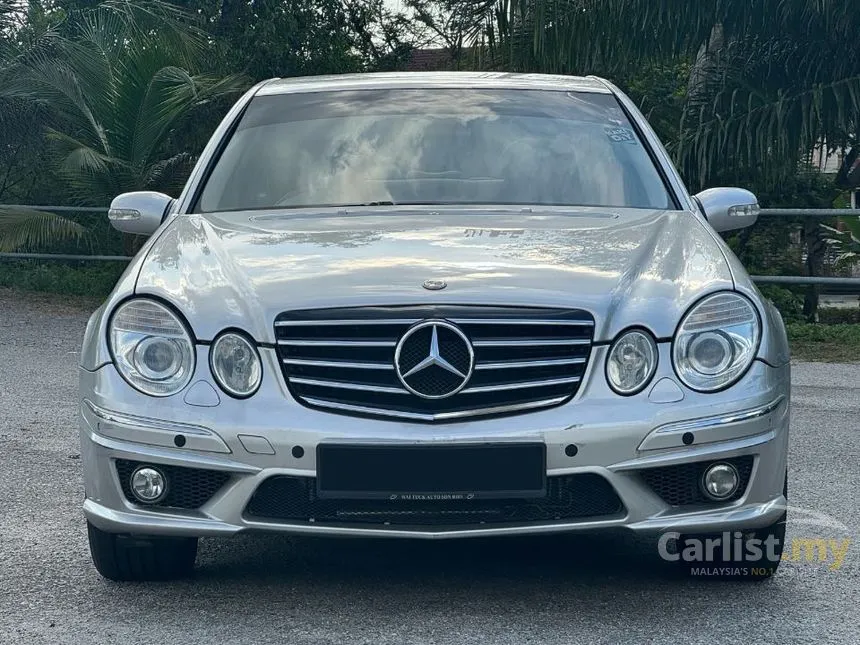 2004 Mercedes-Benz E240 Sedan