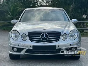 2004 Mercedes-Benz E240 2.6 Sedan