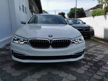 2019 BMW 520i 2.0 Luxury Sedan
