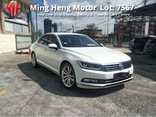 2019 Volkswagen Passat 2.0 TSI Highline Sedan---5 Years Warranty---New Car Interest---