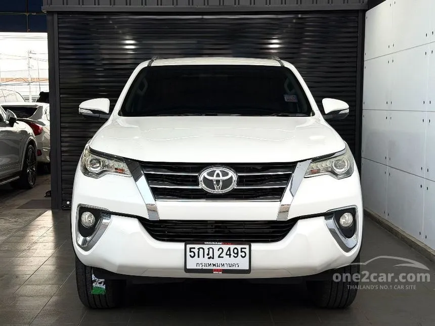 2016 Toyota FORTUNER V SUV