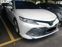 2020 Toyota Camry 2.5 V Sedan(please call now for best offer)