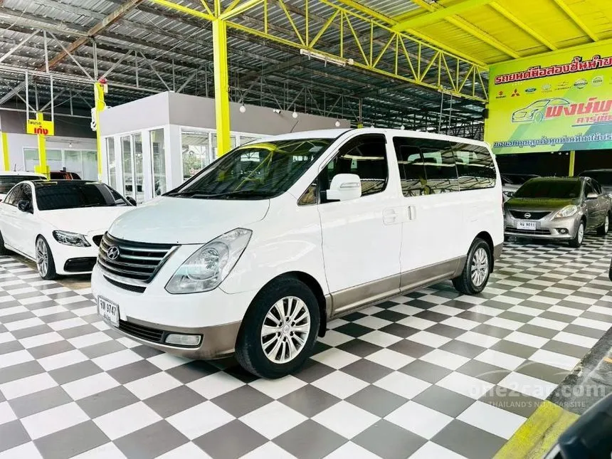 2013 Hyundai GRAND STAREX VIP Wagon