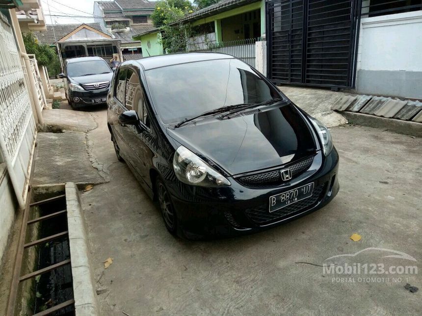 Jual Mobil  Honda Jazz  2006  VTEC  1 5 di DKI Jakarta 