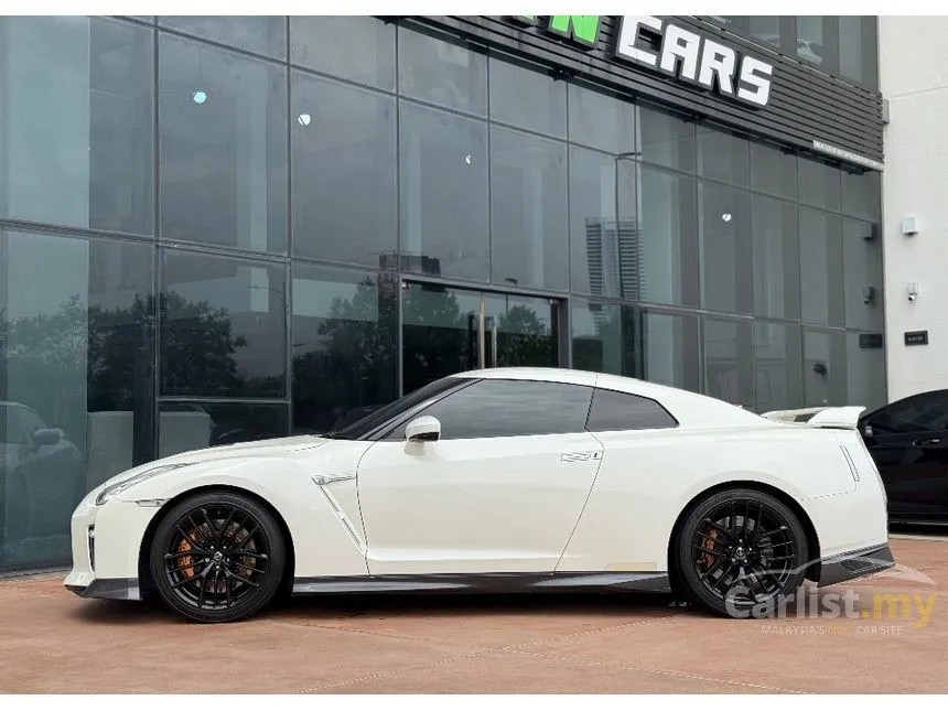 2018 Nissan GT-R Premium Edition Coupe