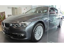 2017 BMW 318i 1.5 Luxury Sedan -- NEW DEAL --