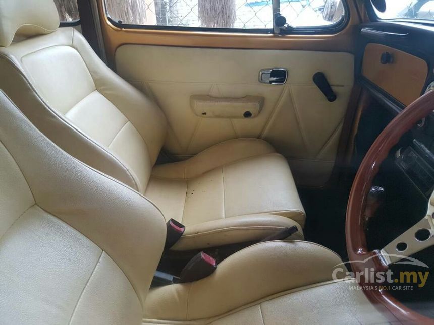 1972 Volkswagen Beetle Hatchback