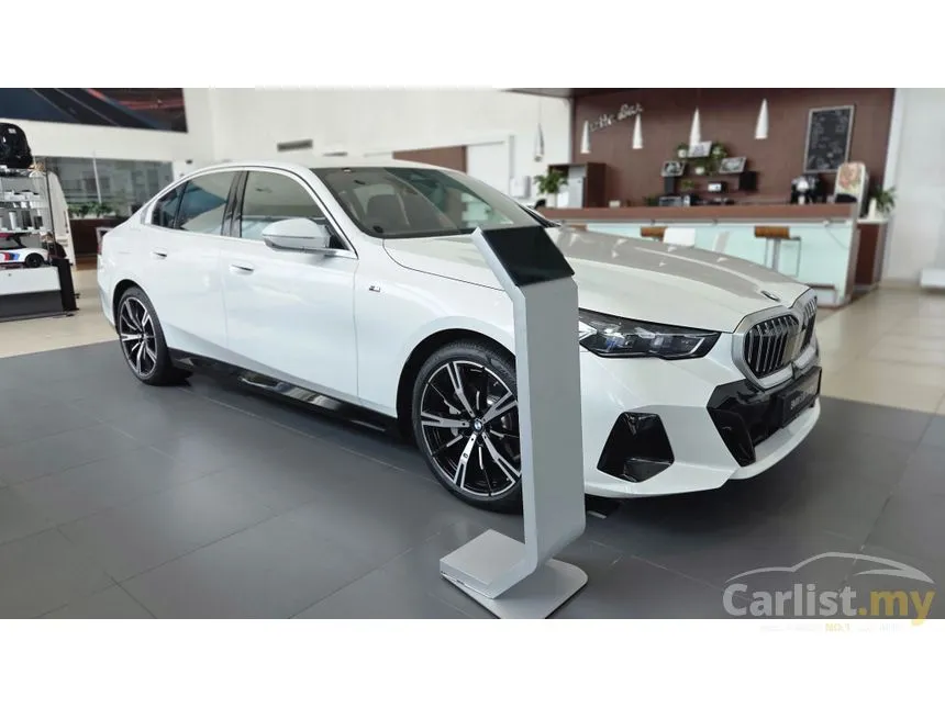 2026 BMW 530i M Sport Sedan