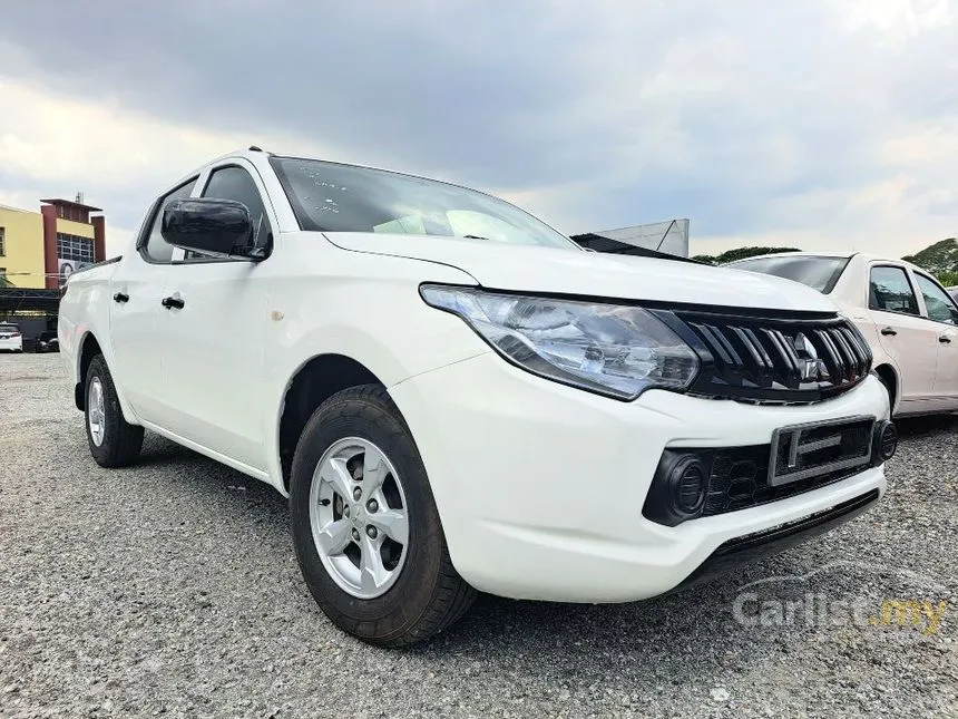 2017 Mitsubishi Triton Dual Cab 4X4 Pickup