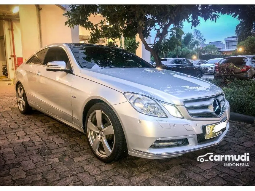 2011 Mercedes-Benz E250 CGI Sedan