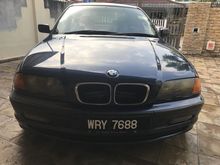 2001 BMW 318i 1.9 Sedan