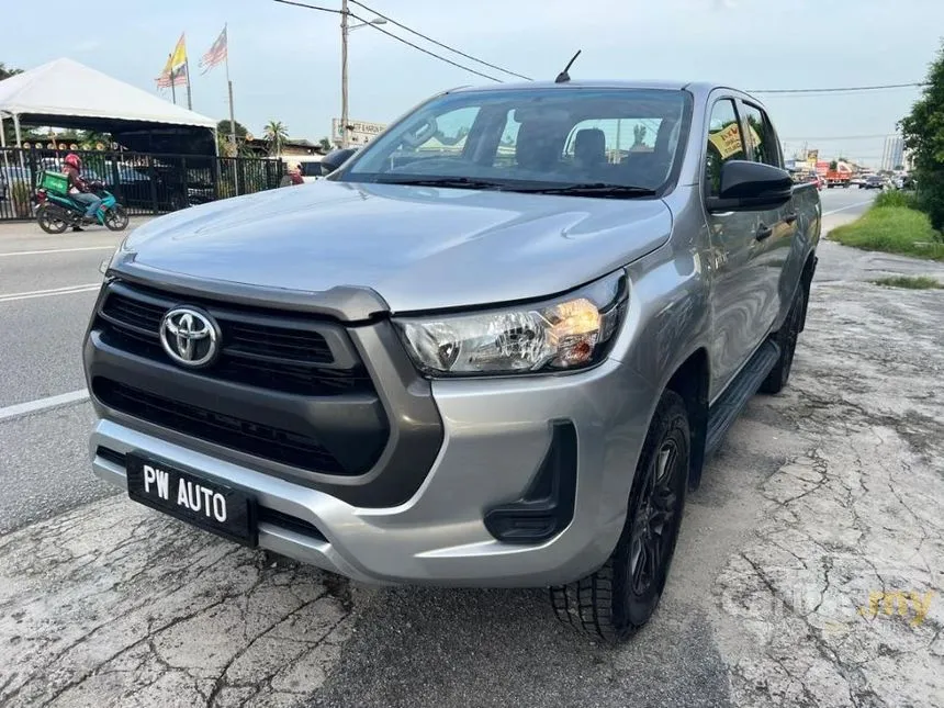 2021 Toyota Hilux E Dual Cab Pickup