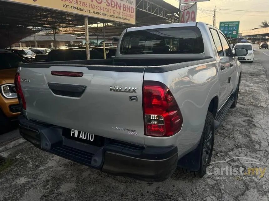 2021 Toyota Hilux E Dual Cab Pickup