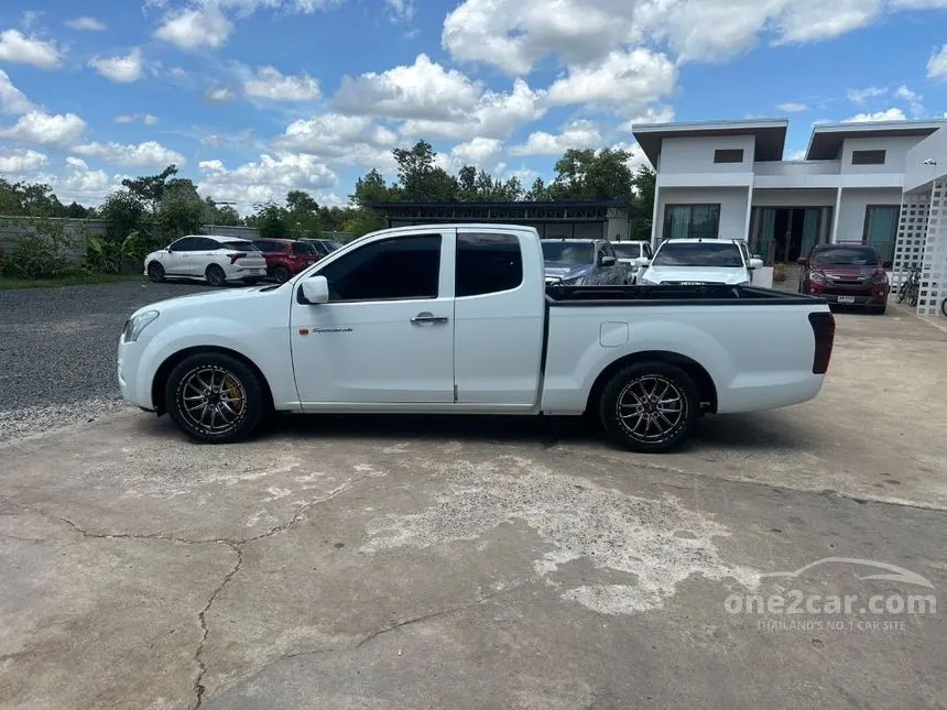 2016 Isuzu D-MAX S Space Cab Pickup