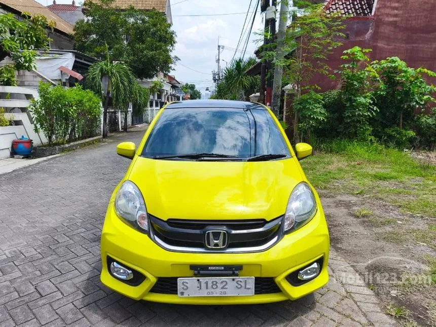Jual Mobil Honda Brio 2018 E 1.2 di Jawa Timur Manual Hatchback Kuning Rp 125.000.000