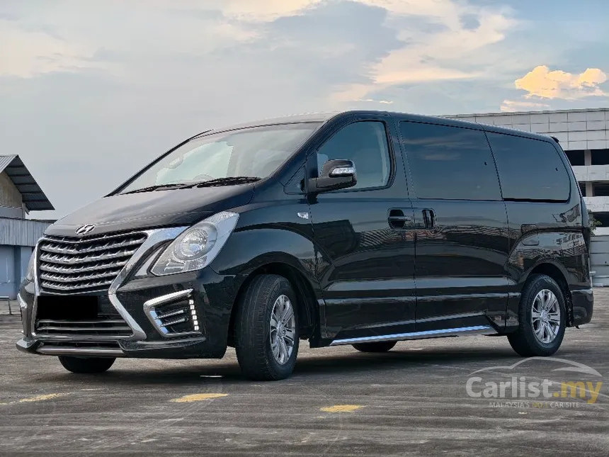 2018 Hyundai Grand Starex Royale MPV