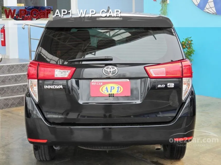 2020 Toyota INNOVA Crysta E Wagon