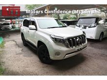 2015 Toyota Land Cruiser Prado 2.8 TXL (Leather Seats)(Electric Seats)(3rd Row Electric Seats)