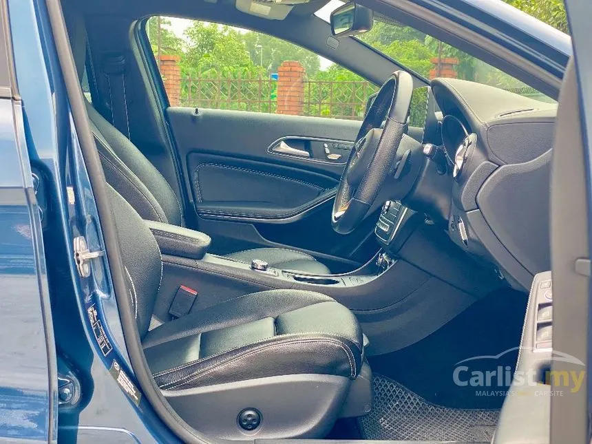 2020 Mercedes-Benz GLA200 Night Edition SUV