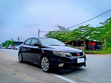 2010 Kia Forte 2.0 SX Sedan//Easy Loan