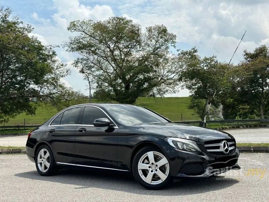 2016 Mercedes-Benz C180 Avantgarde Sedan