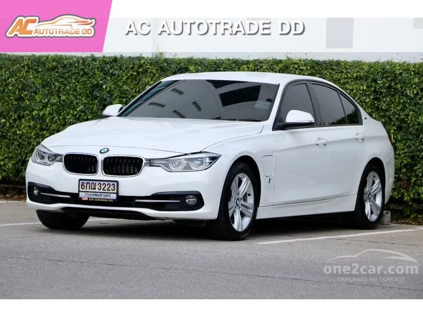 2018 BMW 330e Sport Sedan