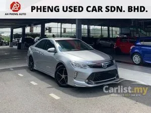2015 Toyota Camry 2.5 Hybrid Sedan