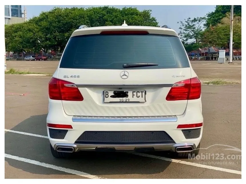 2014 Mercedes-Benz GL400 4MATIC SUV