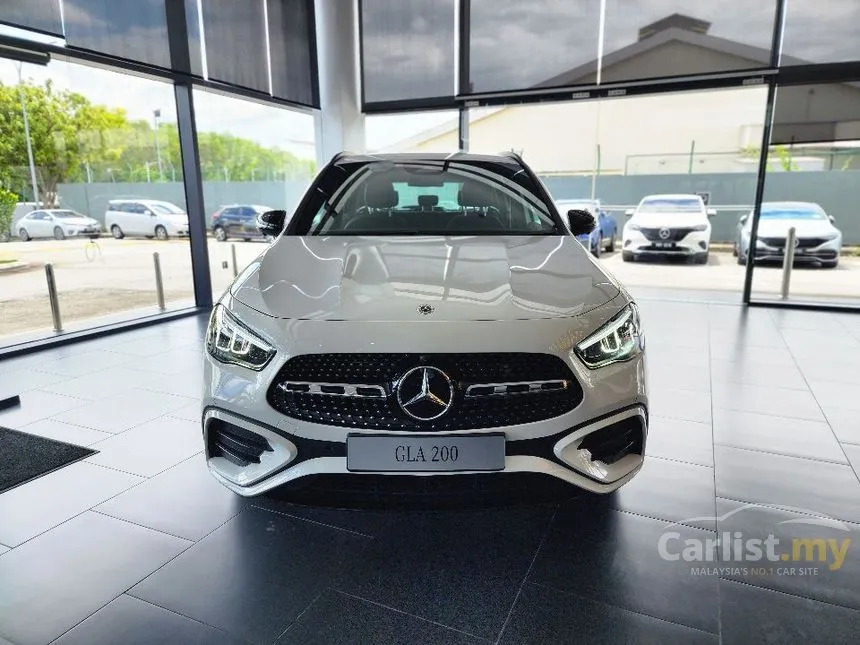 2026 Mercedes-Benz GLA200 Progressive Line SUV