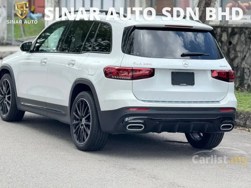 2020 Mercedes-Benz GLB250 4MATIC AMG Line SUV