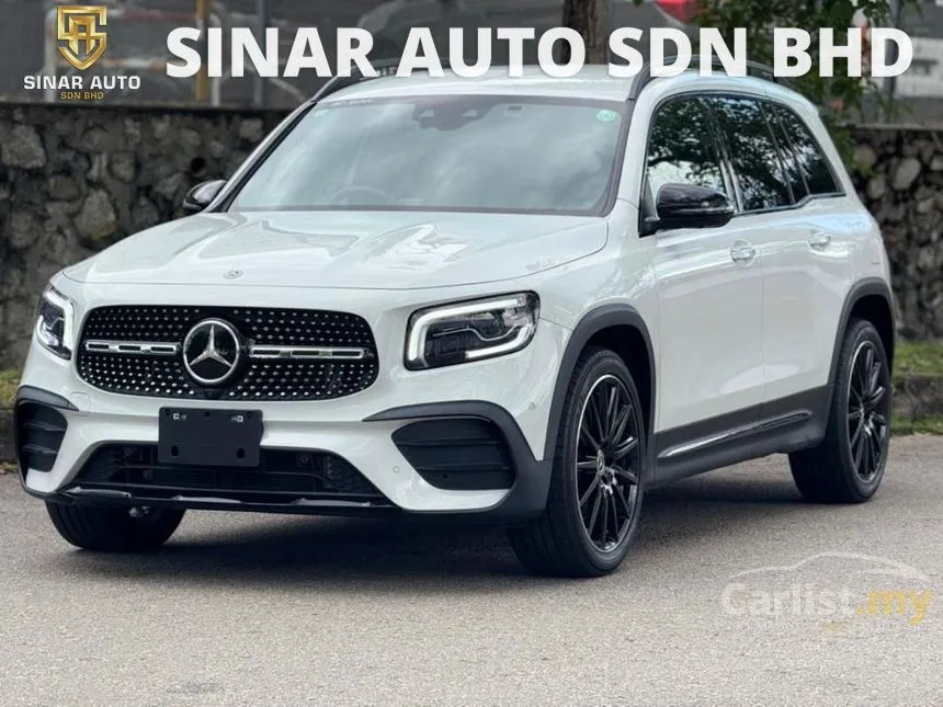 2020 Mercedes-Benz GLB250 4MATIC AMG Line SUV