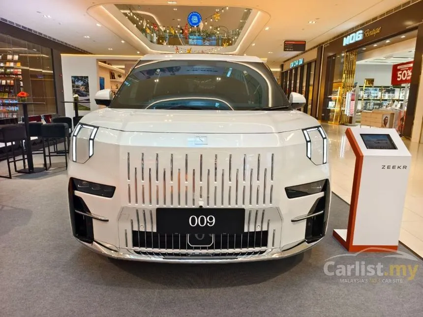 2025 Zeekr 009 Executive MPV