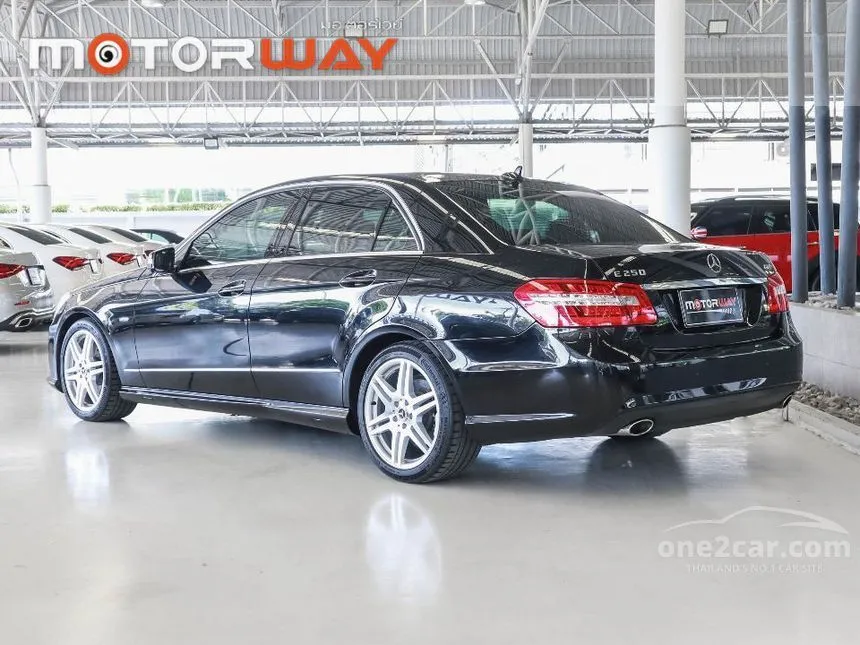 2012 Mercedes-Benz E250 Avantgarde CGI BlueEFFICIENCY Sedan