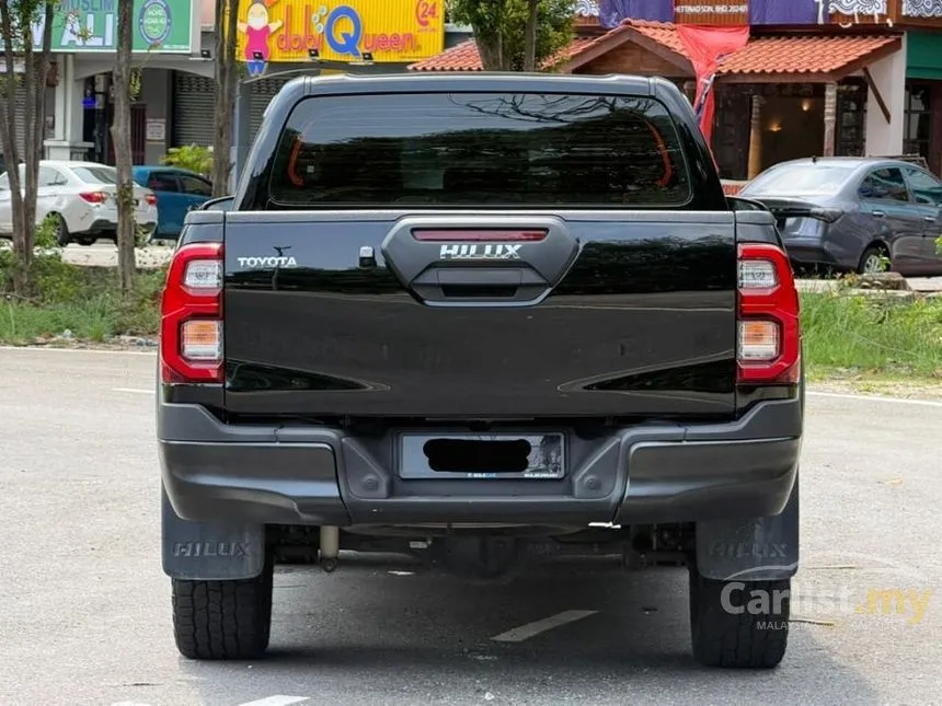 2022 Toyota Hilux Rogue Dual Cab Pickup