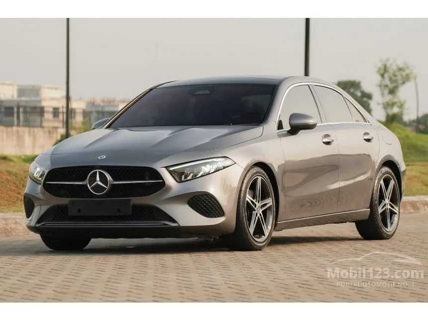 2023 Mercedes-Benz A200 Progressive Line Sedan
