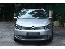 2011 Volkswagen Cross Touran 1.4 MPV (A)