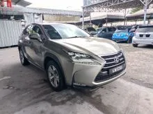 2015 Lexus NX 200t 2.0 SUV, 1 OWNER, FULL LEATHER SEATS, KEYLESS PUSH START, REVERCE CAM, FREE 1 YEAR WARRANTY