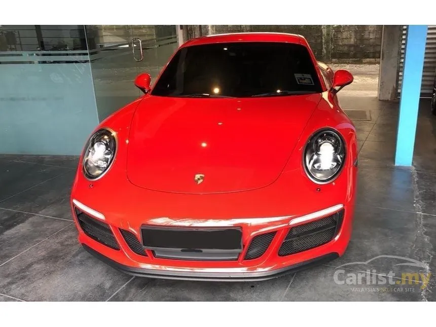 2017 Porsche 911 Carrera GTS Coupe
