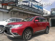 (Warranty Till 2022 / Full Service / 25K KM Only / 1 Owner / Sunroof, PowerBoot) (NEW CAR SELLING @ RM198K) (CALL ME TO NEGO!) 2.4 MIVEC FULL SPEC 4WD