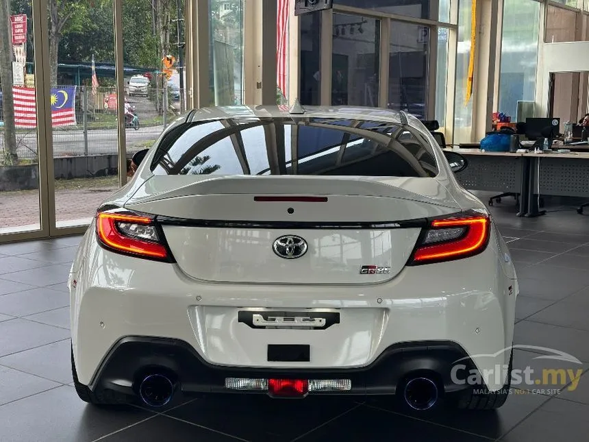 2024 Toyota GR86 Coupe
