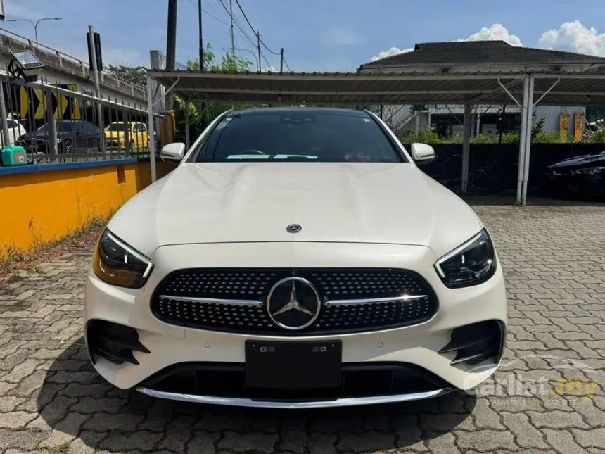 2021 Mercedes-Benz E200 AMG Sedan
