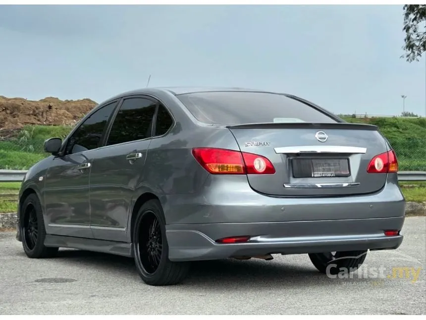 2011 Nissan Sylphy Luxury Sedan