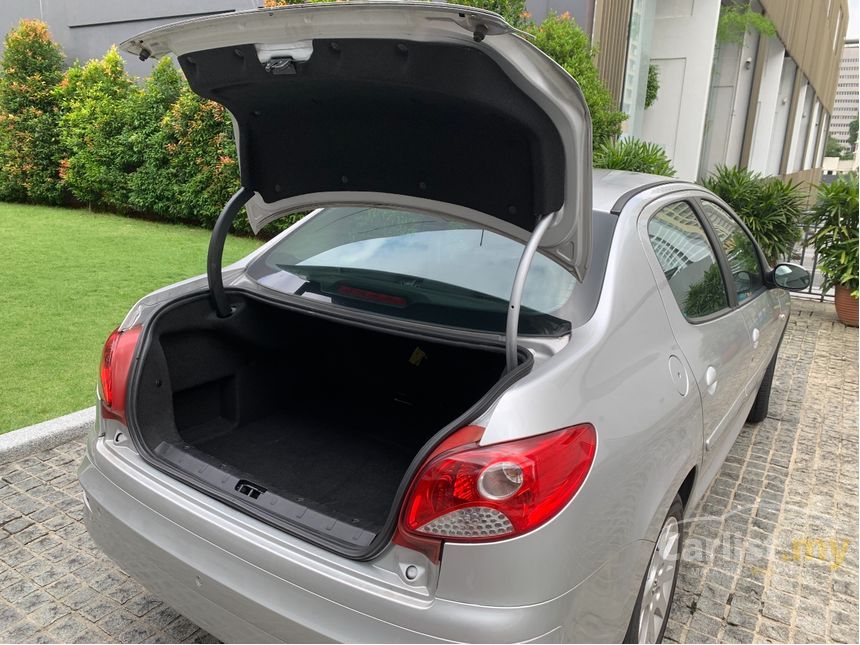 Peugeot 207 2011 1.6 in Kuala Lumpur Automatic Sedan 