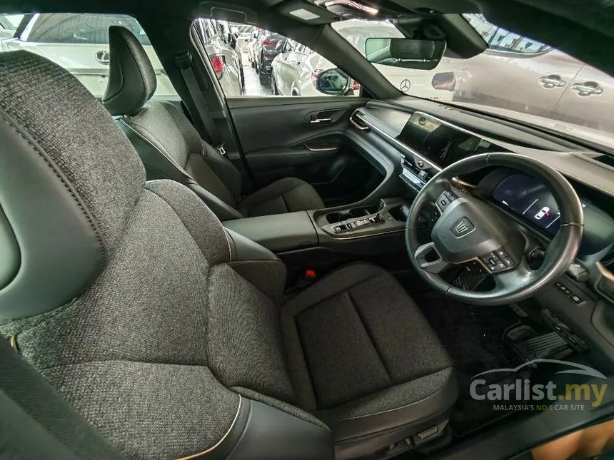 2023 Toyota Crown Sport Z PHEV SUV