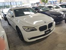 2010 BMW 740i