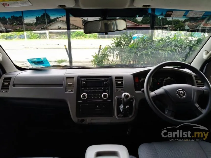 2017 Foton View C2 High Roof Window Van