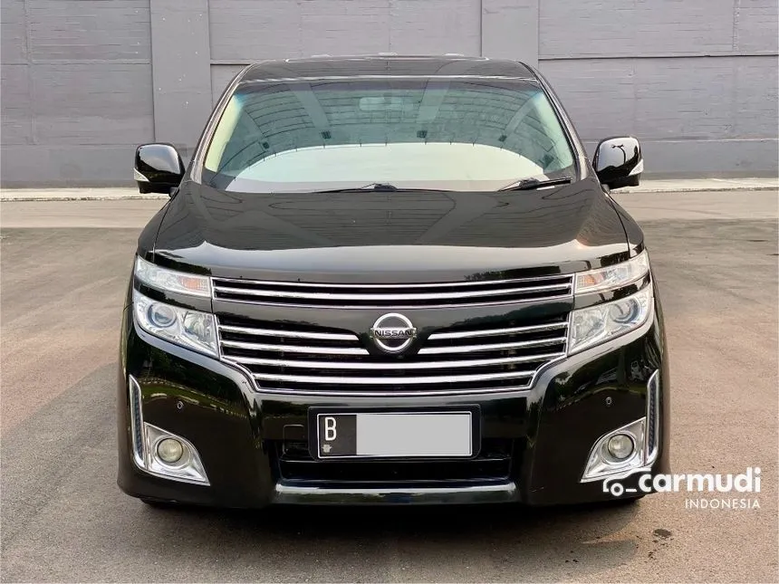 2013 Nissan Elgrand Highway Star MPV